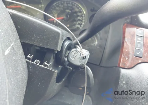 2008 Chevrolet Suburban 1500 Lt z USA, uszkodzony, nr VIN 3GNFK16308G288130